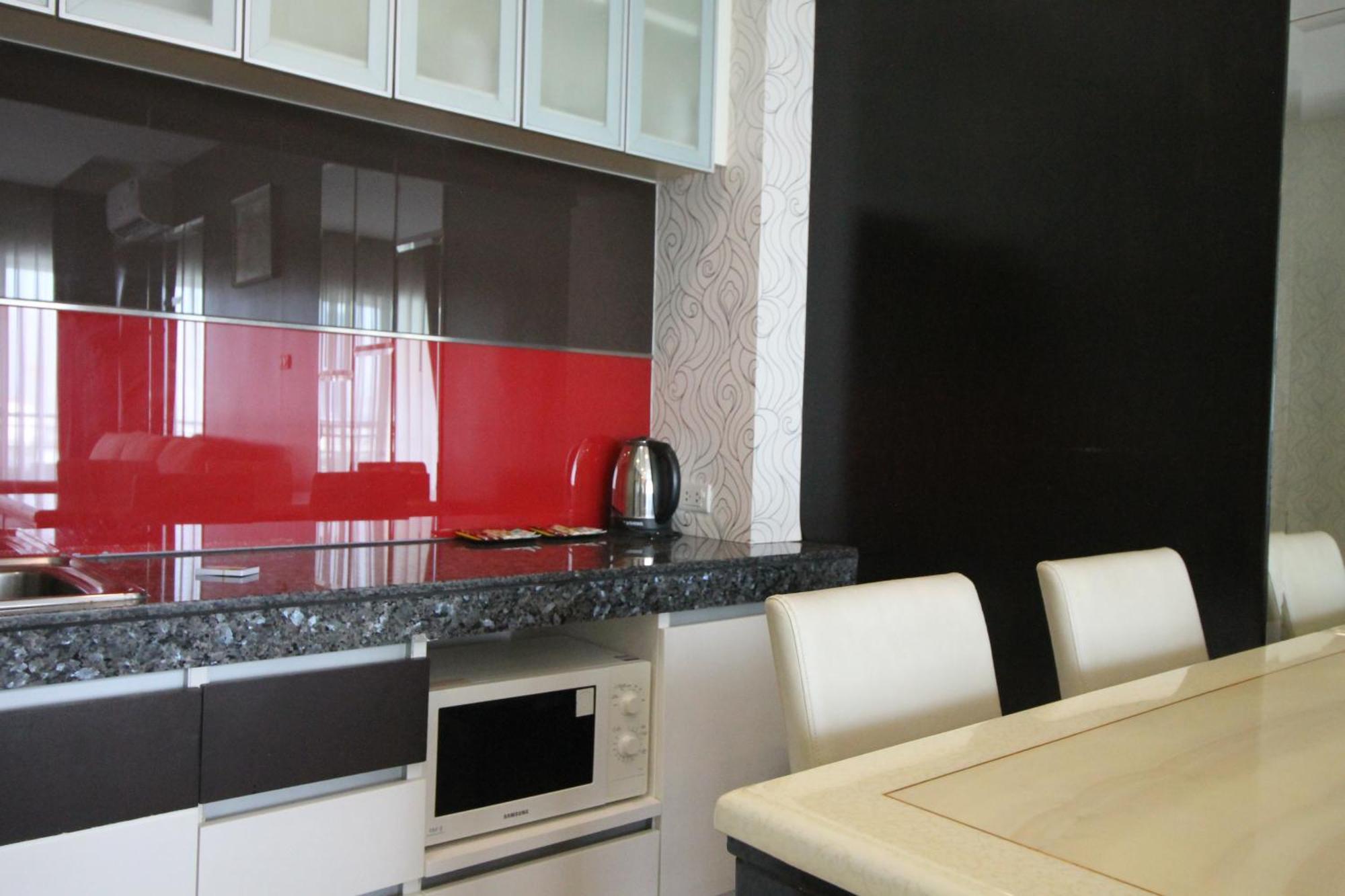 The Sunreno Hotel Sha Bangkok Buitenkant foto