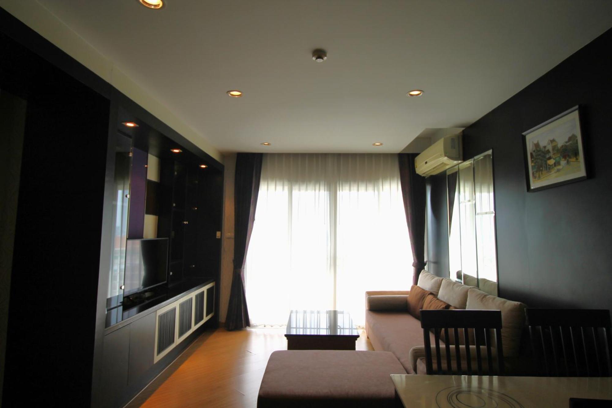 The Sunreno Hotel Sha Bangkok Buitenkant foto